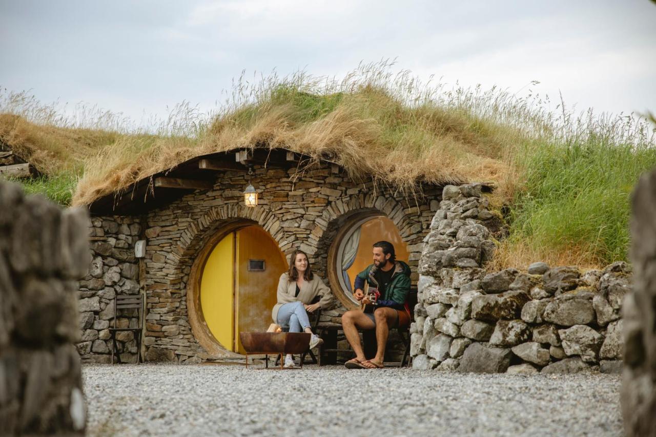 Mayo Glamping Castlebar Exterior photo